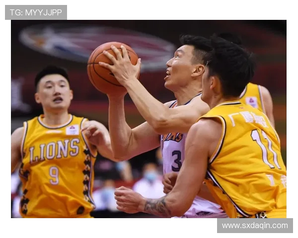 王世龙复盘比赛：凭借球员拼搏与执行力赢得胜利全队表现值得肯定